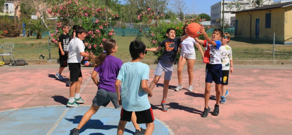 Partita a Basket durante il Vovinam Junior Camp